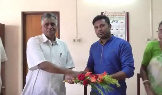 BJP IT cell top member Rahul Das joins CPI-M over BJP’s cheating to unemployed youths, no-recruitment BJP IT cell top member Rahul Das joins CPI-M over BJP’s cheating to unemployed youths, no-recruitment