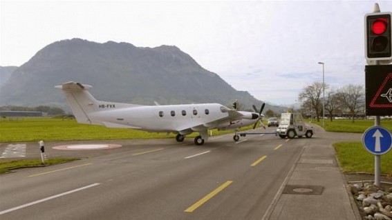 Nine killed, three injured in US plane crash