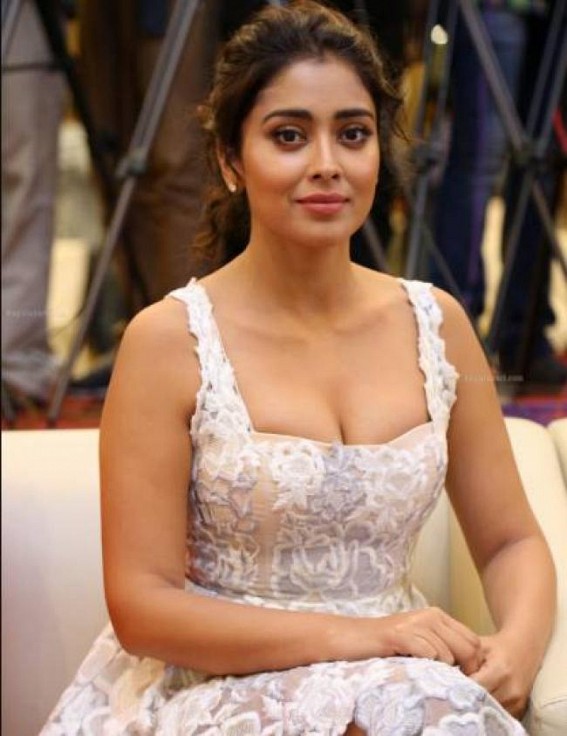 Shriya Saran to perform Kathak in music video