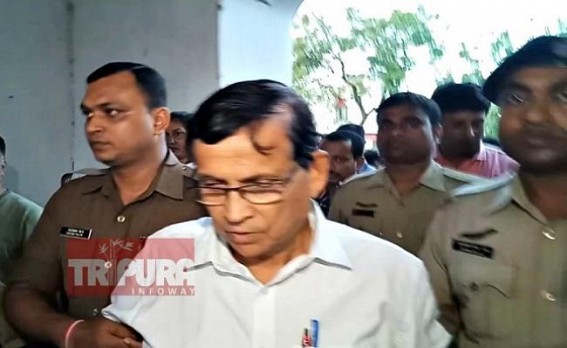 ‘There is no indication in the C/D that accused Badal Chowdhury was avoiding or misleading the interrogation’ : District & Session Judge said while rejecting Police remand plea of BJP Govt Lawyers ‘There is no indication in the C/D that accused Badal Chowdhury was avoiding or misleading the interrogation’ : District & Session Judge said while rejecting Police remand plea of BJP Govt Lawyers