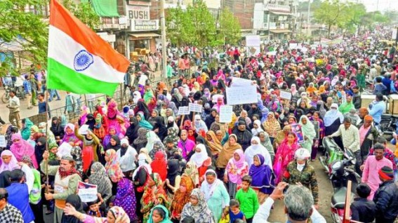 Two die in clash over CAA in Bengal Two die in clash over CAA in Bengal