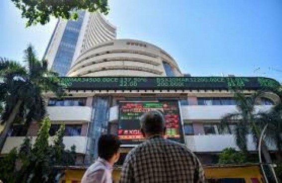 Sensex down 600 points, Nifty below 9,000