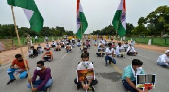 After China donation heat, Delhi Cong champions Ladakh martyrs