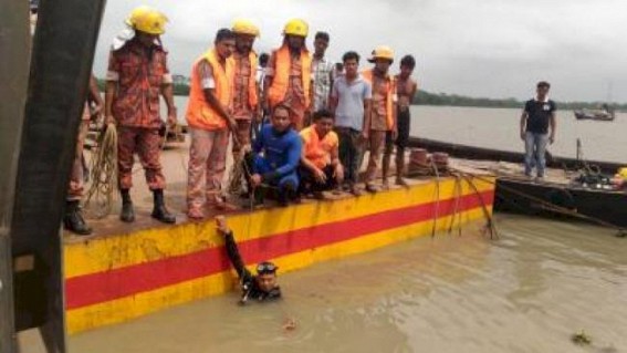 23 killed B'desh boat capsize