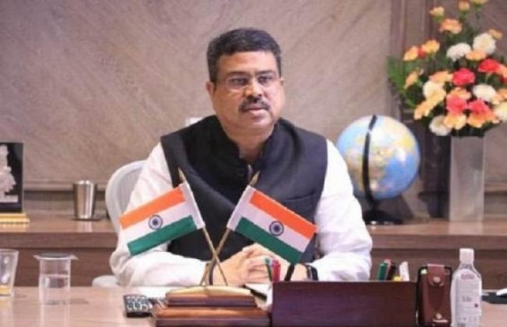 Pradhan launches 42 CNG stations, 3 City Gate Stations of Torrent Gas