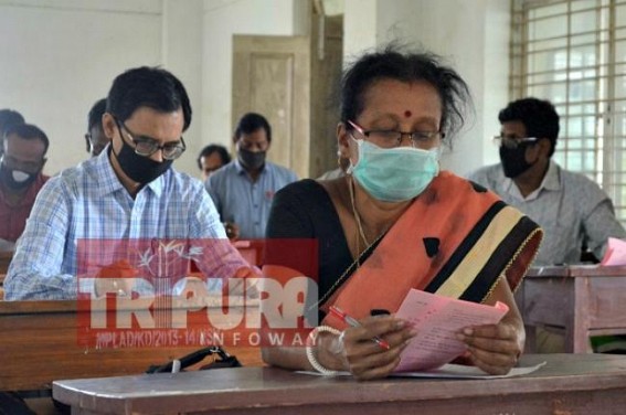 â€˜Buses provided to teachers for Copy-Checking turned Over-Crowdedâ€™ : TBSE Chairman 