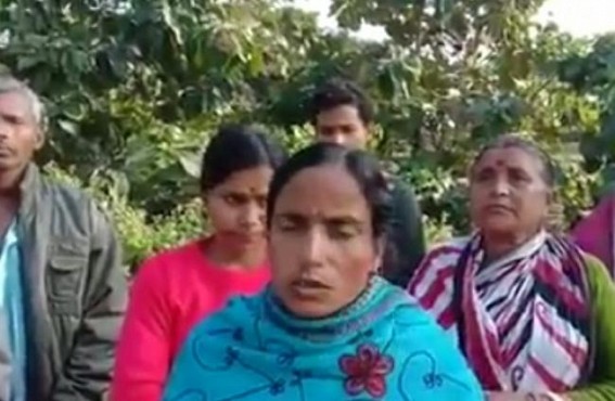 Dasda Incident : Biplab Deb’s hooligans threatened the woman to apologize who questioned him for his 'foul' talks Dasda Incident : Biplab Deb’s hooligans threatened the woman to apologize who questioned him for his 'foul' talks