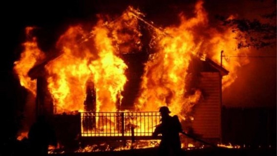 Fire at 'Harley Davidson' agency office Delhi