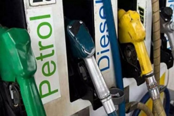 Petrol, diesel price rise again by 25p/ltr after 3 days pause Petrol, diesel price rise again by 25p/ltr after 3 days pause