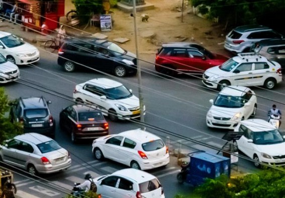 Link traffic offences with insurance premium: IRDAI committee Link traffic offences with insurance premium: IRDAI committee