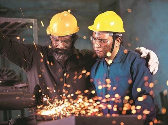 Manufacturing gaining lost momentum in Q-4: FICCI survey