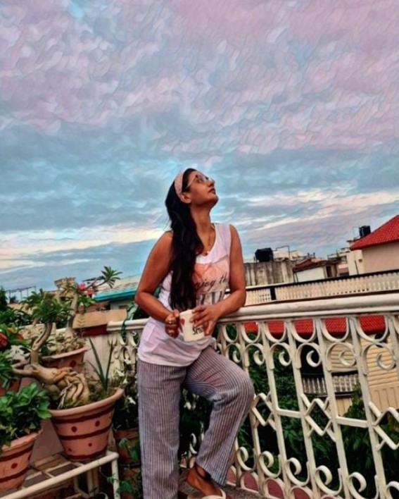 Rati Pandey motivates fans to 'heal and transform'