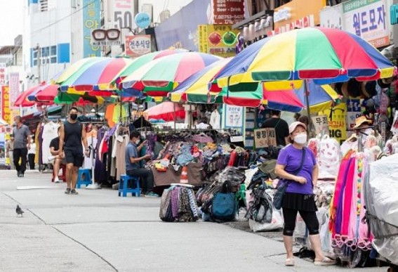 S.Korea reports 252 Covid infections in fully vaccinated people