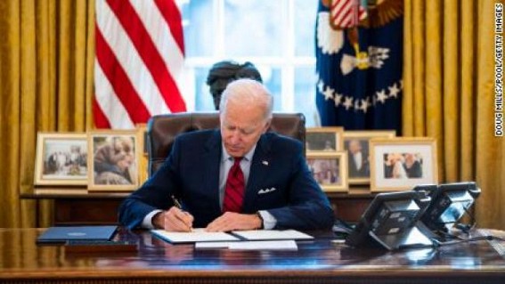 US will not lift travel restrictions, citing COVID-19 Delta variant US will not lift travel restrictions, citing COVID-19 Delta variant