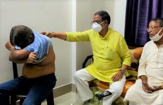 Attack on TMC MPs, Members on I-Day at Sabroom : Bengal Law Minister met injured TMC member Tapan Datta Attack on TMC MPs, Members on I-Day at Sabroom : Bengal Law Minister met injured TMC member Tapan Datta