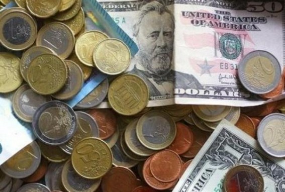 India's foreign exchange reserves down over $1.7 bn