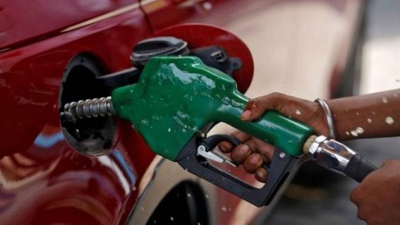 Petrol, Diesel Prices remain skyrocketed, affecting commodity prices in Local markets : Rupee to slip on high oil prices Petrol, Diesel Prices remain skyrocketed, affecting commodity prices in Local markets : Rupee to slip on high oil prices