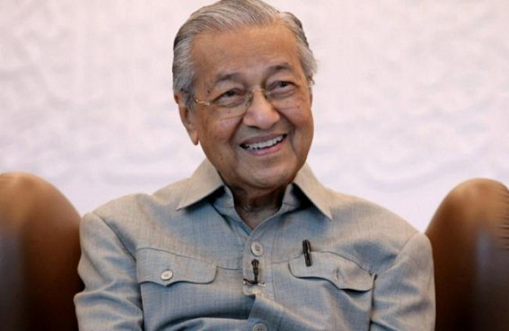 Ex-Malaysian PM Mahathir hospitalised Ex-Malaysian PM Mahathir hospitalised