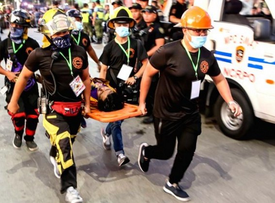 Search on for sunken vessel's crew members in Philippines