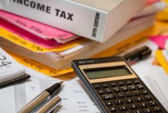 41% income taxpayers yet to file IT return, 10% facing tech glitches