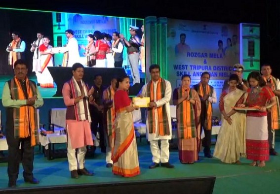 BJP Govt organized ‘Rojgar Mela’ with TET-Qualified Newly Recruited Teachers : CHEAPEST ever Publicity by any State Govt in India’s 75 Years of Independent History