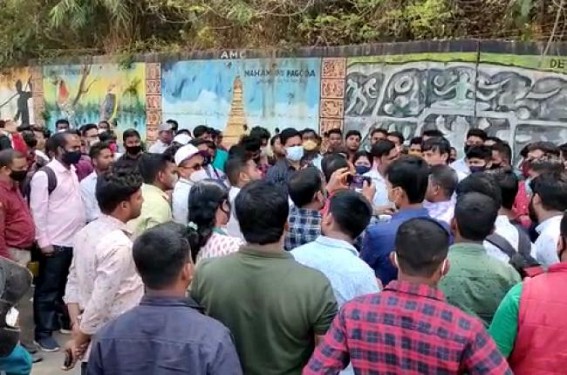 Tripura Unemployment: TET Qualified Youths were harassed by Police after they tried to meet CM Biplab Deb at Secretariat demanding all TET Passed Candidates' Immediate Recruitment Tripura Unemployment: TET Qualified Youths were harassed by Police after they tried to meet CM Biplab Deb at Secretariat demanding all TET Passed Candidates' Immediate Recruitment
