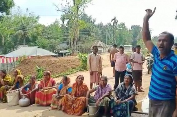 Under HIRA Model Govt, No Power for 3 Days in Belonia Hrishyamukh area : Locals Blocked Road