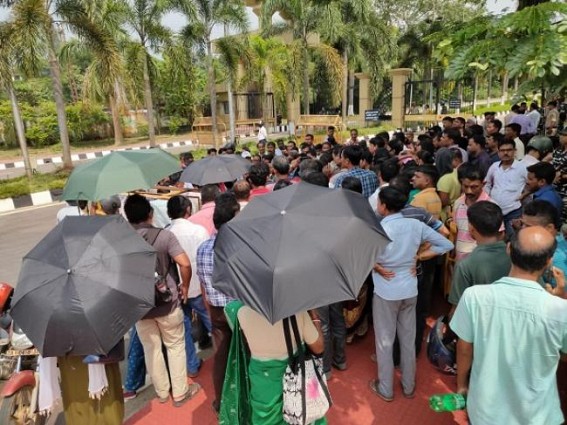 10,323 teachers would continue protest if their matter is not resolved: 10,323 teachers