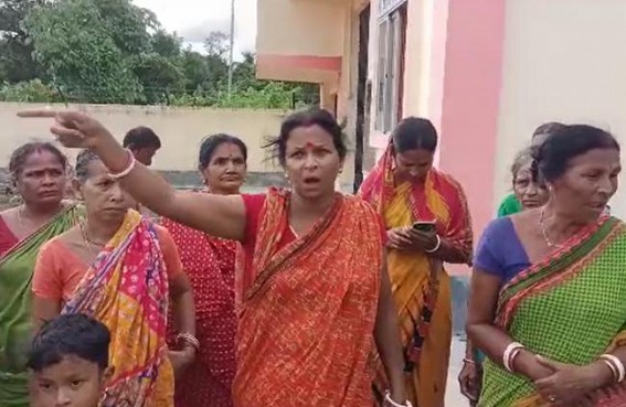 Power Cuts : Power House gheraoed by Locals