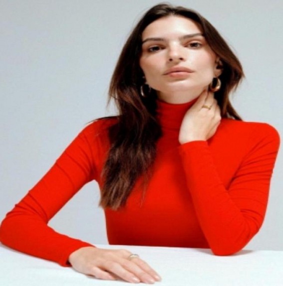 Emily Ratajkowski wants to pen book on divorce