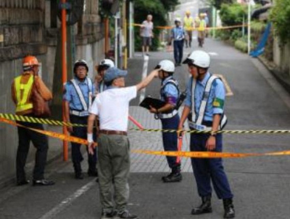 20 people injured as minibus rams into telephone pole in Japan 20 people injured as minibus rams into telephone pole in Japan