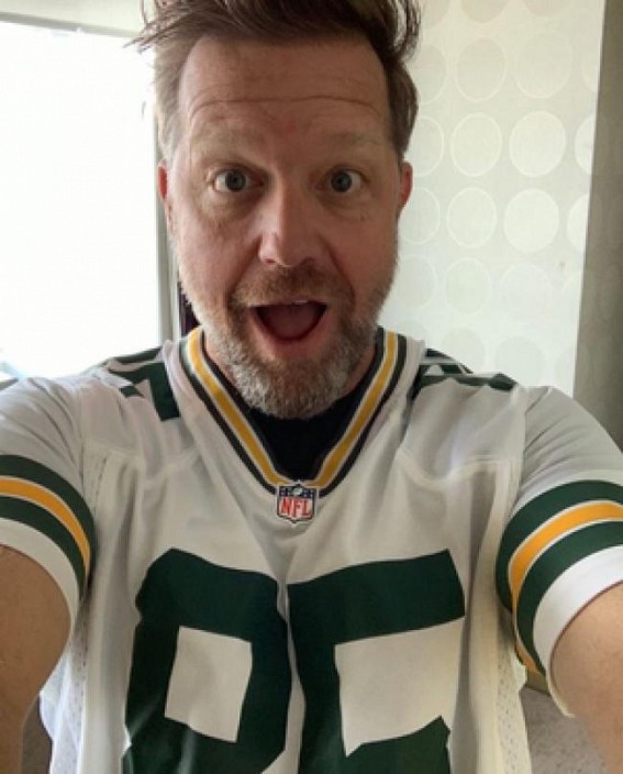 'Deadpool 2' director David Leitch in talks to helm 'Jurassic World' film 'Deadpool 2' director David Leitch in talks to helm 'Jurassic World' film