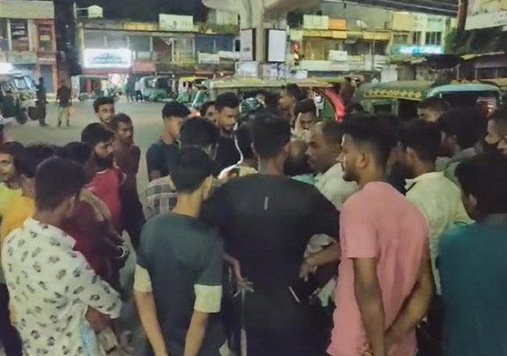 Public caught a thief in Battala, Agartala Public caught a thief in Battala, Agartala