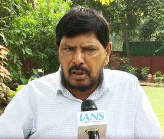 Athawale dishes advice to ‘sulking’ Shinde ahead of key BJP meet