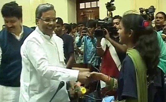 SC / ST Civil Service job candidates to get Rs. 15,000 per month in Congress led Karnataka SC / ST Civil Service job candidates to get Rs. 15,000 per month in Congress led Karnataka