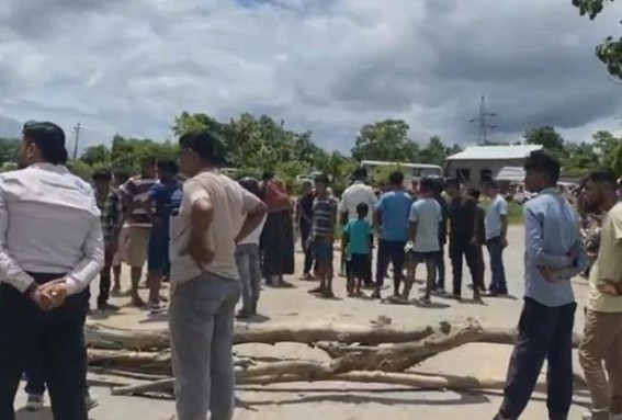 One dead in Road Accident : Protest in Sidhai