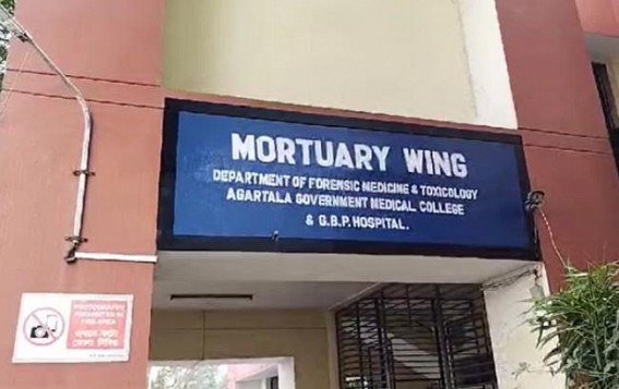 ‘Drive Slow’: Husband-Wife died in Road Accident leaving two daughters behind