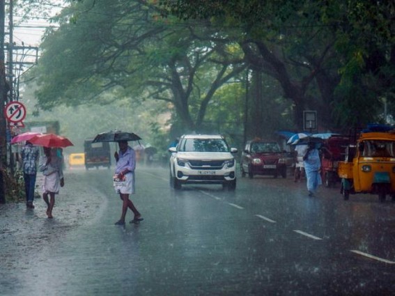 Monsoon sets in over Kerala ahead of schedule