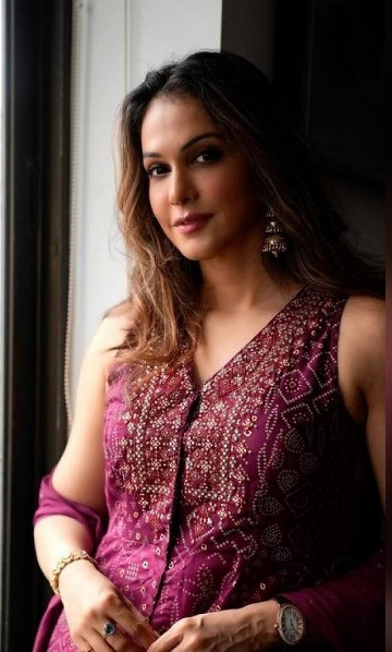 Isha Koppikar: Didn’t know it was okay to say ‘I’m not okay’