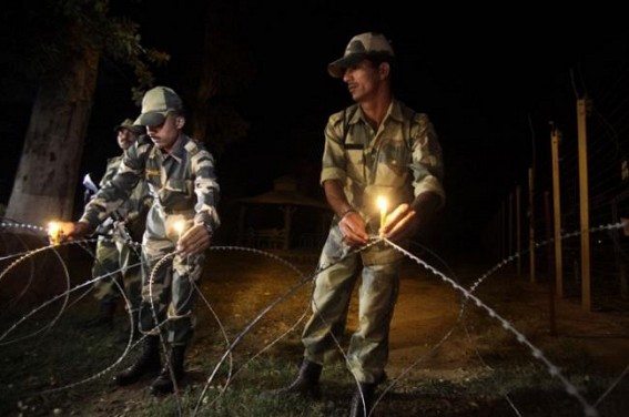 BSF-BGB cross-border shooting on Tuesday night 11.15 pm at Khowai border: Bangladeshi smugglers cut wire-fencing, fire at BSF Jawans, BSF shots back, 1 smuggler killed BSF-BGB cross-border shooting on Tuesday night 11.15 pm at Khowai border: Bangladeshi smugglers cut wire-fencing, fire at BSF Jawans, BSF shots back, 1 smuggler killed