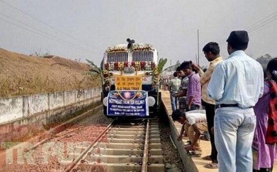 BG railway service might pave the way for the Indo-Bangla rail link BG railway service might pave the way for the Indo-Bangla rail link