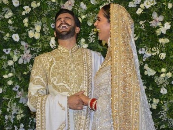 Ranveer, Deepika all smiles at Mumbai wedding reception Ranveer, Deepika all smiles at Mumbai wedding reception