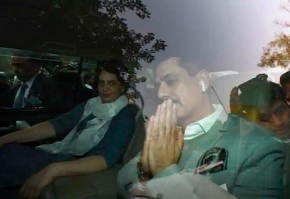 Priyanka drops Vadra at ED office, makes a political statement Priyanka drops Vadra at ED office, makes a political statement