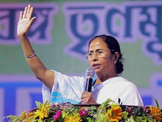 Modi accuses Mamata of protecting scamsters, she calls him 'master of corruption' Modi accuses Mamata of protecting scamsters, she calls him 'master of corruption'