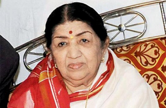 Lata Mangeshkar, Aamir donate for Maha flood relief Lata Mangeshkar, Aamir donate for Maha flood relief