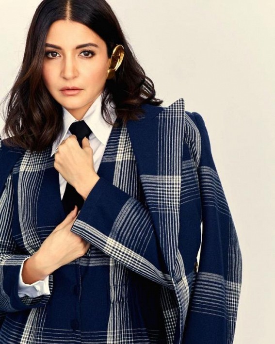 Ranveer, Arjun in love with Anushka's boss lady look Ranveer, Arjun in love with Anushka's boss lady look