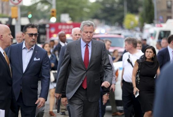 NYC Mayor apologises for Jewish funeral criticism NYC Mayor apologises for Jewish funeral criticism