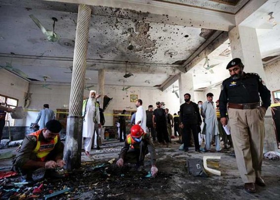 8 dead, 125 hurt in Peshawar madrasa blast 8 dead, 125 hurt in Peshawar madrasa blast
