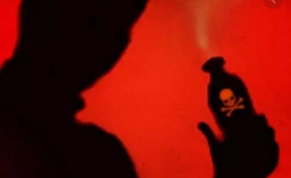 Maha: Acid attack victim dies after 16-hr fight for life; accused nabbed Maha: Acid attack victim dies after 16-hr fight for life; accused nabbed