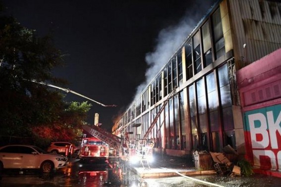 Death toll rises to 15 in China warehouse fire Death toll rises to 15 in China warehouse fire